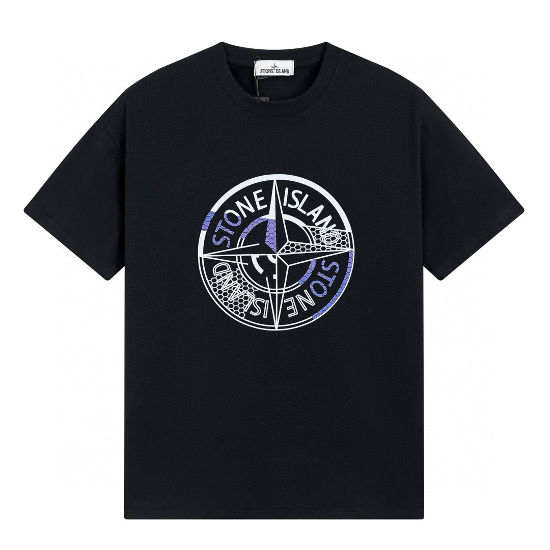 Monochromatic T-shirt