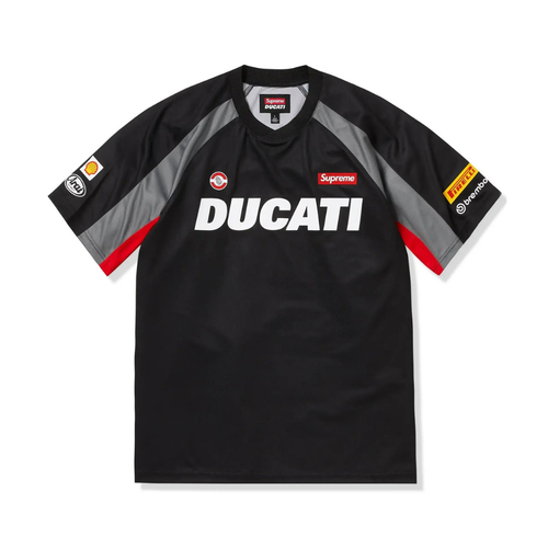 Supreme T-shirt
