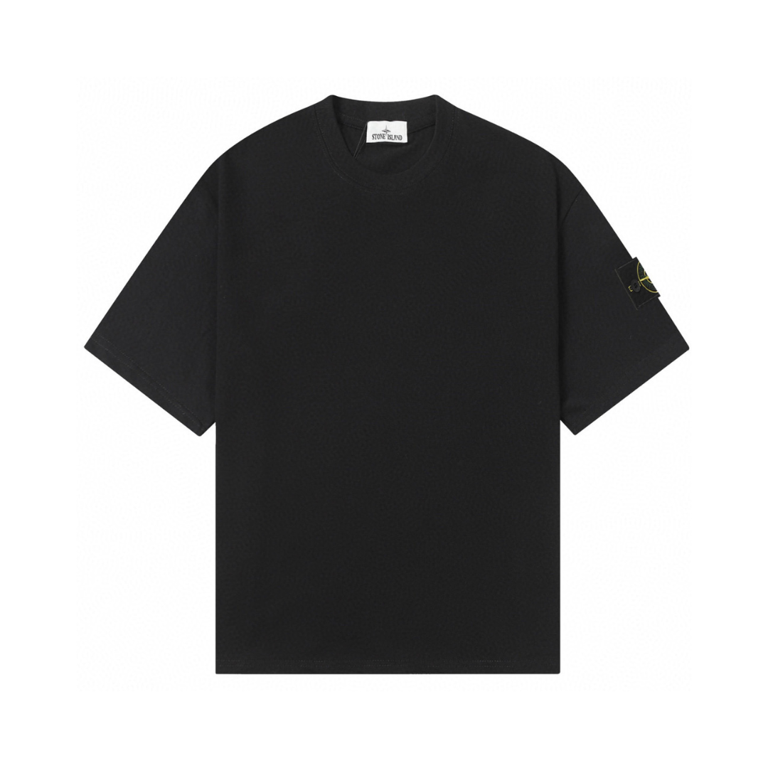 Monochromatic T-shirt