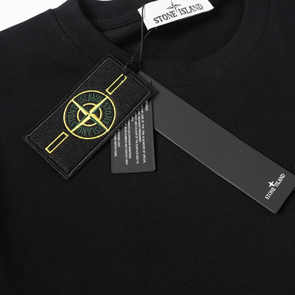 Monochromatic T-shirt