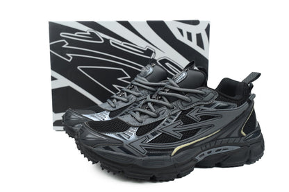 OFF 'Be Right Back' Black